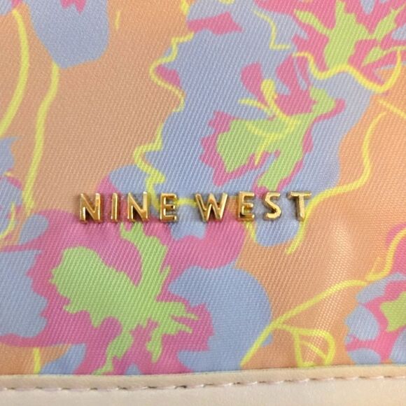 NWT NINE WEST HANGING ORGANIZER OS - Picture 4 of 4